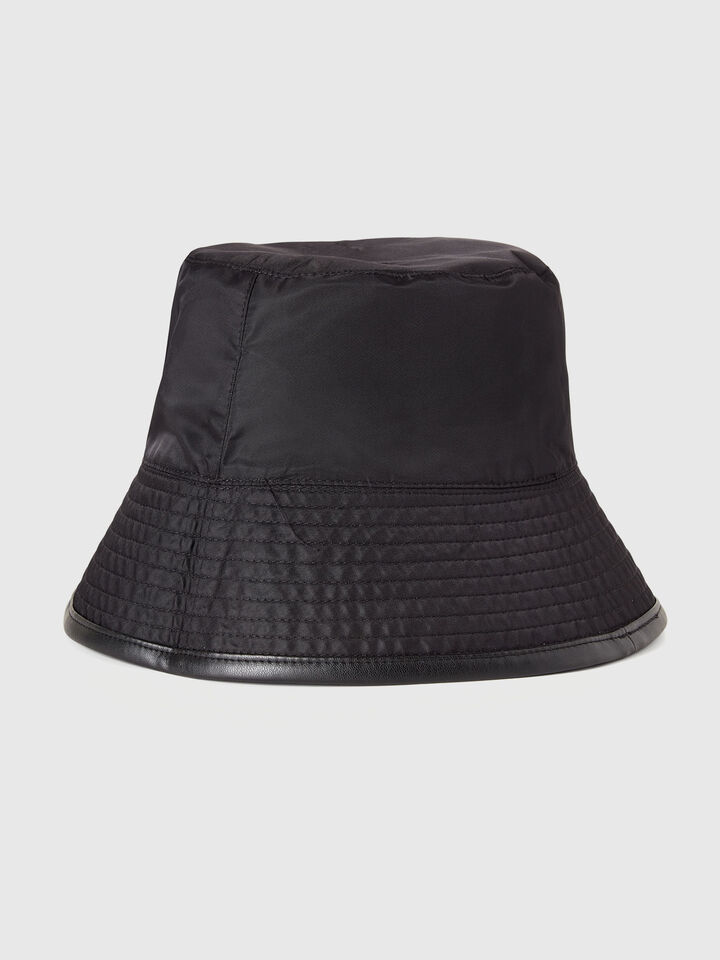 HAT Men image number 2